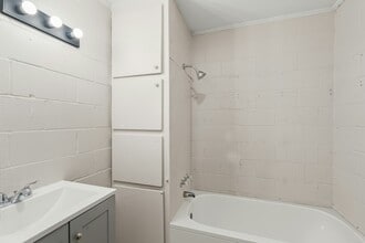 25 Kings Ct in Tylertown, MS - Building Photo - Building Photo