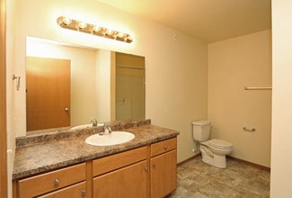 Soda Creek Estates in Oshkosh, WI - Foto de edificio - Interior Photo