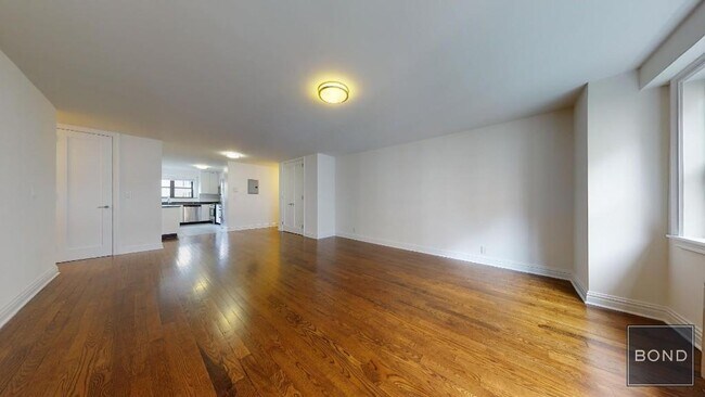 400 E 89th St in New York, NY - Building Photo - Building Photo