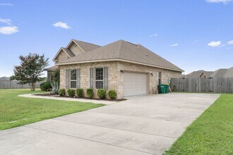 3397 Citrine Cir in Crestview, FL - Building Photo - Building Photo