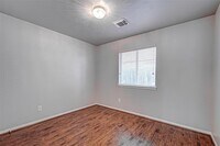 12419 Bear Valley Dr photo'