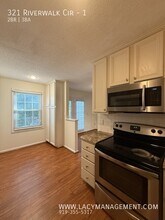 321 Riverwalk Cir in Cary, NC - Building Photo - Building Photo