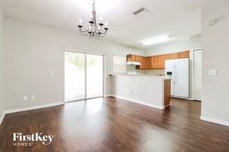 1251 Charlesworth Dr in Wesley Chapel, FL - Building Photo - Building Photo