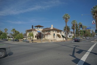 403 Cajon St in Redlands, CA - Building Photo - Building Photo