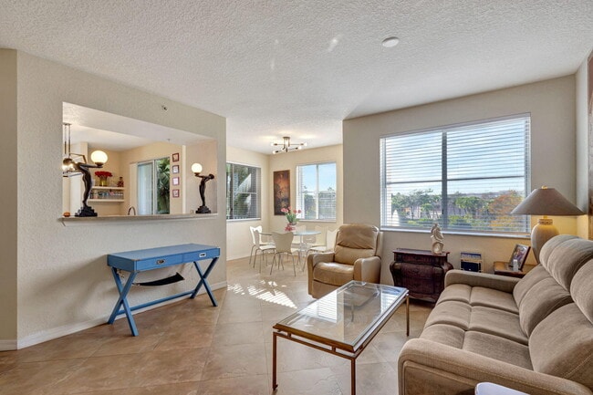 11023 Legacy Ln