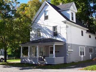 292 Penobscot Ave in Millinocket, ME - Building Photo