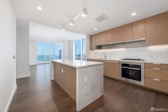 property at 488 Folsom St
