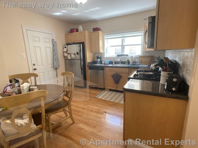 24 Willard Ave in Medford, MA - Building Photo - Building Photo