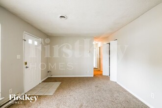 5204 Bahia Dr in Indianapolis, IN - Building Photo - Building Photo
