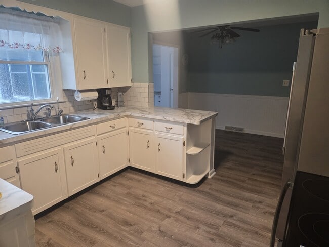 9742 Port Sheldon St in Zeeland, MI - Building Photo - Building Photo