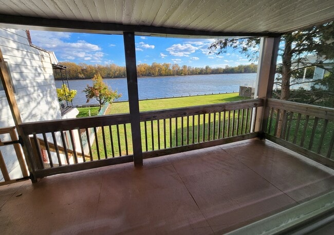 500 Radcliffe St, Unit 1 in Bristol, PA - Building Photo - Building Photo