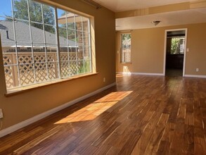 22013 Park Dr in Tehachapi, CA - Building Photo - Building Photo