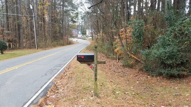 3889 Acworth Due West Rd NW in Acworth, GA - Building Photo - Building Photo