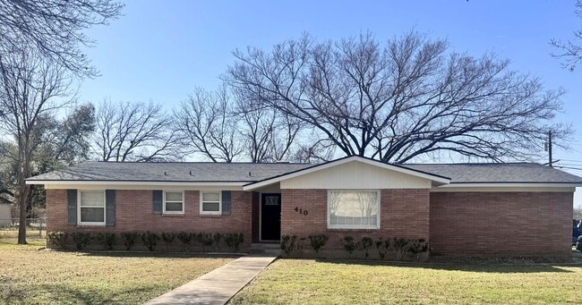 property at 410 Santa Fe Dr