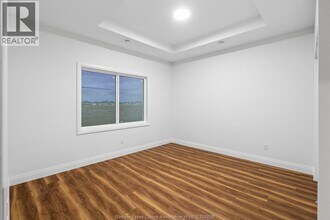 709 Elliot Pt Rd in Amherstburg, ON - Building Photo - Building Photo