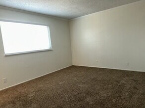 4653 Kansas Ave in Riverside, CA - Building Photo - Building Photo
