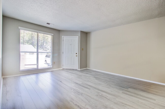 Lamplighter Apartments