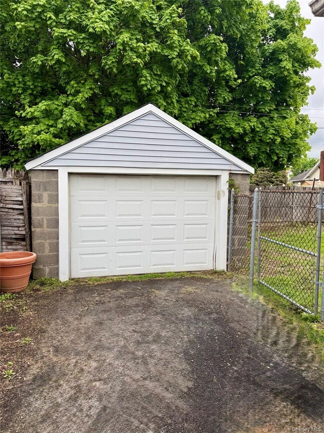 42 Peck St in West Haverstraw, NY - Building Photo - Building Photo