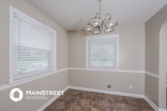 3231 Rosewedge Way in Louisville, KY - Foto de edificio - Building Photo