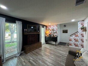 3516 Gold Creek Ln in Sacramento, CA - Building Photo - Building Photo