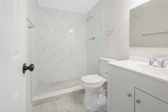 6817 Larmon St in Tampa, FL - Building Photo - Building Photo