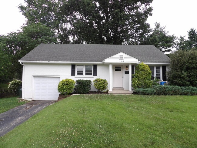 property at 286 Zandale Dr
