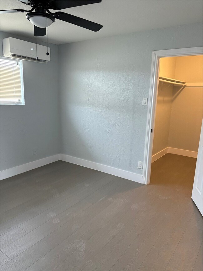 1125 Ann in Pasadena, TX - Building Photo - Building Photo
