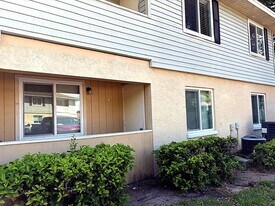 228 Thorntree Pl in Brandon, FL - Building Photo