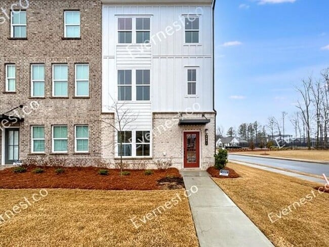 property at 2671 Whistler Wy NE