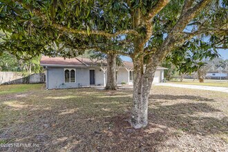 3400 Red Oak Cir in Orange Park, FL - Building Photo - Building Photo
