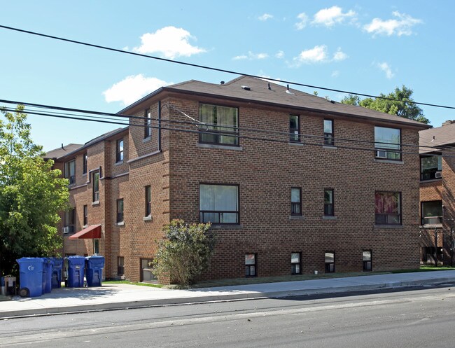 1641 Kingston Rd