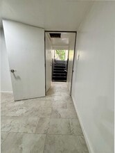 303 Bunker Hill Ave in Waterbury, CT - Building Photo - Building Photo