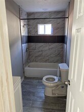 7909 Brutus St in Houston, TX - Building Photo - Building Photo