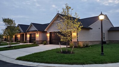 Westgate of Saline in Saline, MI - Foto de edificio - Building Photo