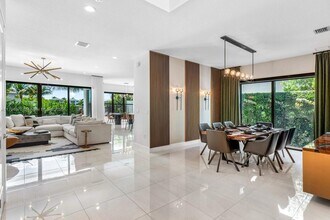 8294 Fishhawk Falls Ct in Boca Raton, FL - Building Photo - Building Photo