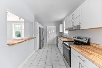 319 Grove St in Charleston, SC - Building Photo - Building Photo