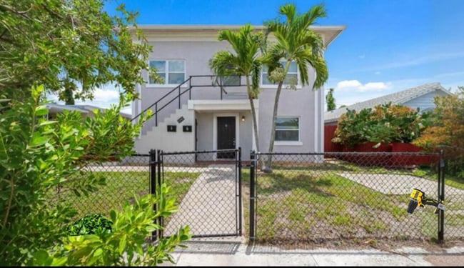 1040 17th St in West Palm Beach, FL - Building Photo - Building Photo