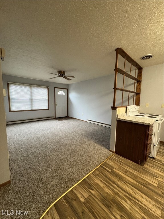 property at 1172 S Lincoln Ave