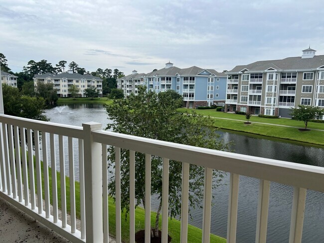 4879 Luster Leaf Cir in Myrtle Beach, SC - Foto de edificio - Building Photo