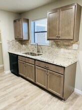 6017 Bedford Dr in Beaumont, TX - Building Photo - Building Photo