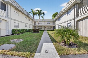 118 Monaco Blvd in Delray Beach, FL - Building Photo