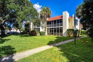 606 NW 13th St in Boca Raton, FL - Building Photo