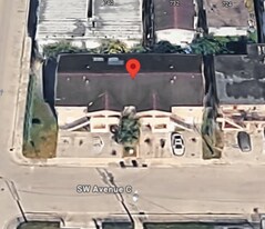 749 SW Avenue C, Unit 3 in Belle Glade, FL - Building Photo