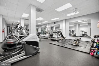 5500 Friendship Blvd in Chevy Chase, MD - Building Photo - Building Photo