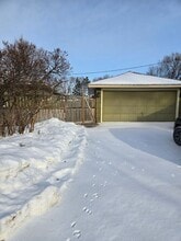 5800 N Girard Ave in Minneapolis, MN - Building Photo - Building Photo