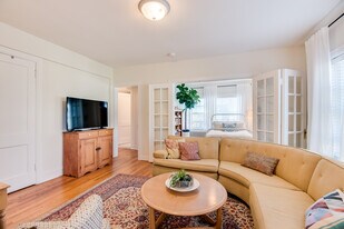 The Edgemere in Kansas City, MO - Building Photo