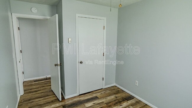204 W Oxford St in Otterbein, IN - Building Photo - Building Photo