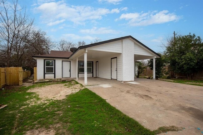 property at 1317 Mckie Cove