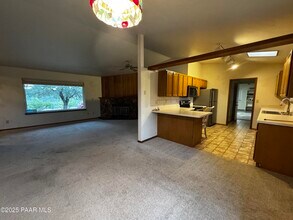 152 N Equestrian Way in Prescott, AZ - Building Photo - Building Photo