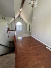 405 Bluff Dr in Troy, MO - Building Photo - Building Photo